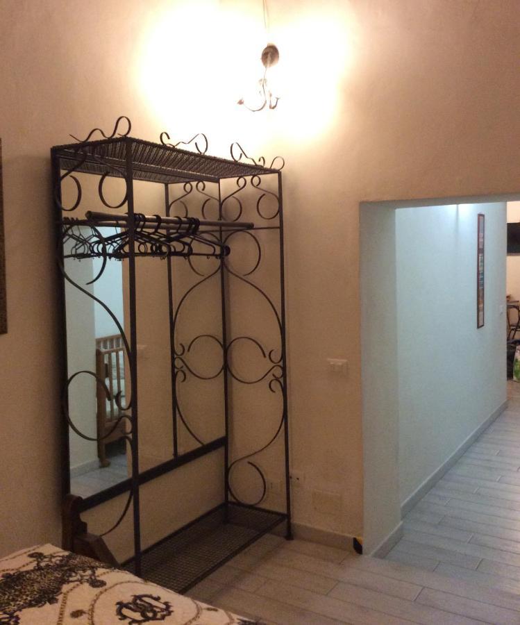 Casa Il Girasole Lejlighed Livorno Eksteriør billede