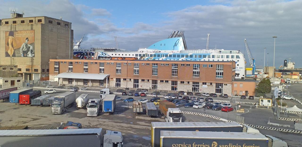 Casa Il Girasole Lejlighed Livorno Eksteriør billede