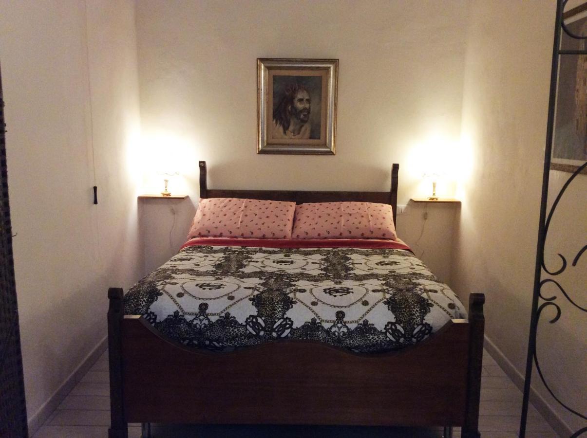 Casa Il Girasole Lejlighed Livorno Eksteriør billede